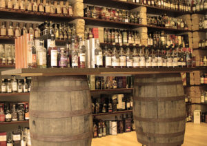 Falke-exklusive-Laden-2